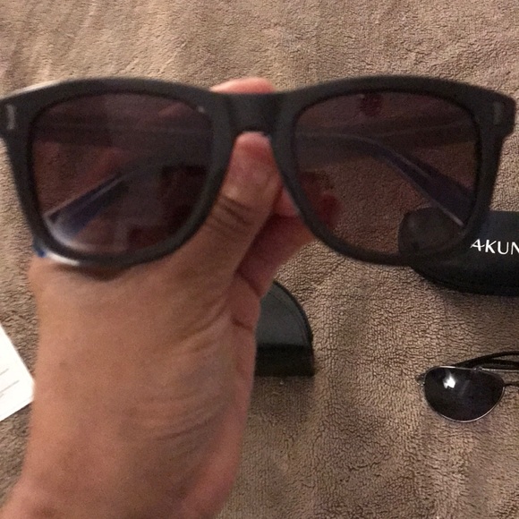 Sunglasses - Picture 2 of 3